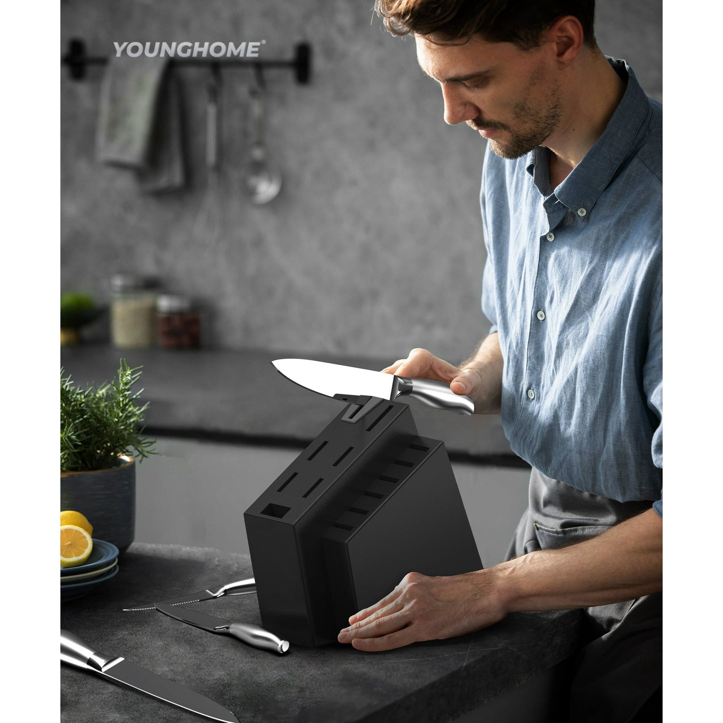 Younghome 14 Pcs Sharp Knife Set with Block Built-in Sharpener,Ergonomic Handle,Kitchen Chef Knives